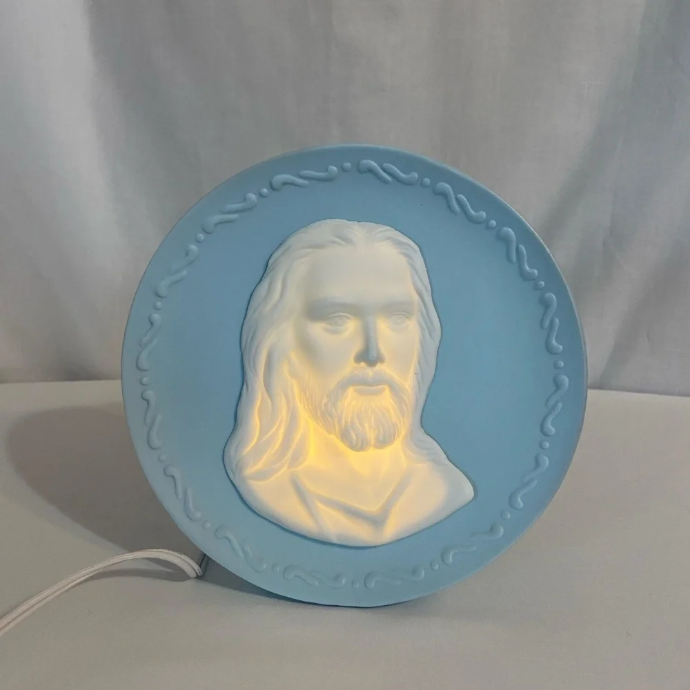 Vintage Jesus Nightlight Lamp Round Porcelain Bisque Religious Statue 7